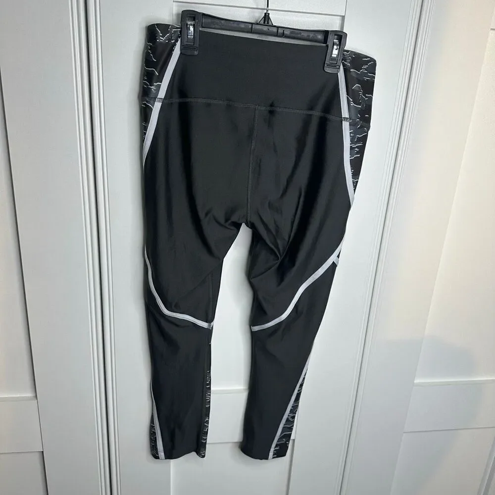 Under Armour gray Large Heatgear Compression Leggings (z1)